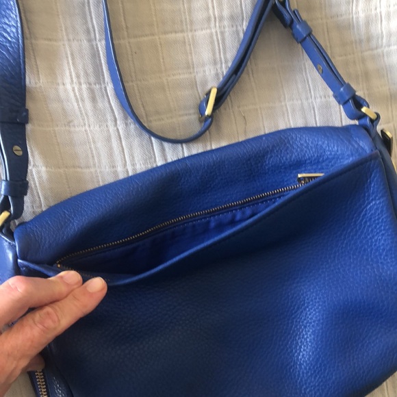 FOSSIL cowhide crossbody bag - Picture 2 of 11